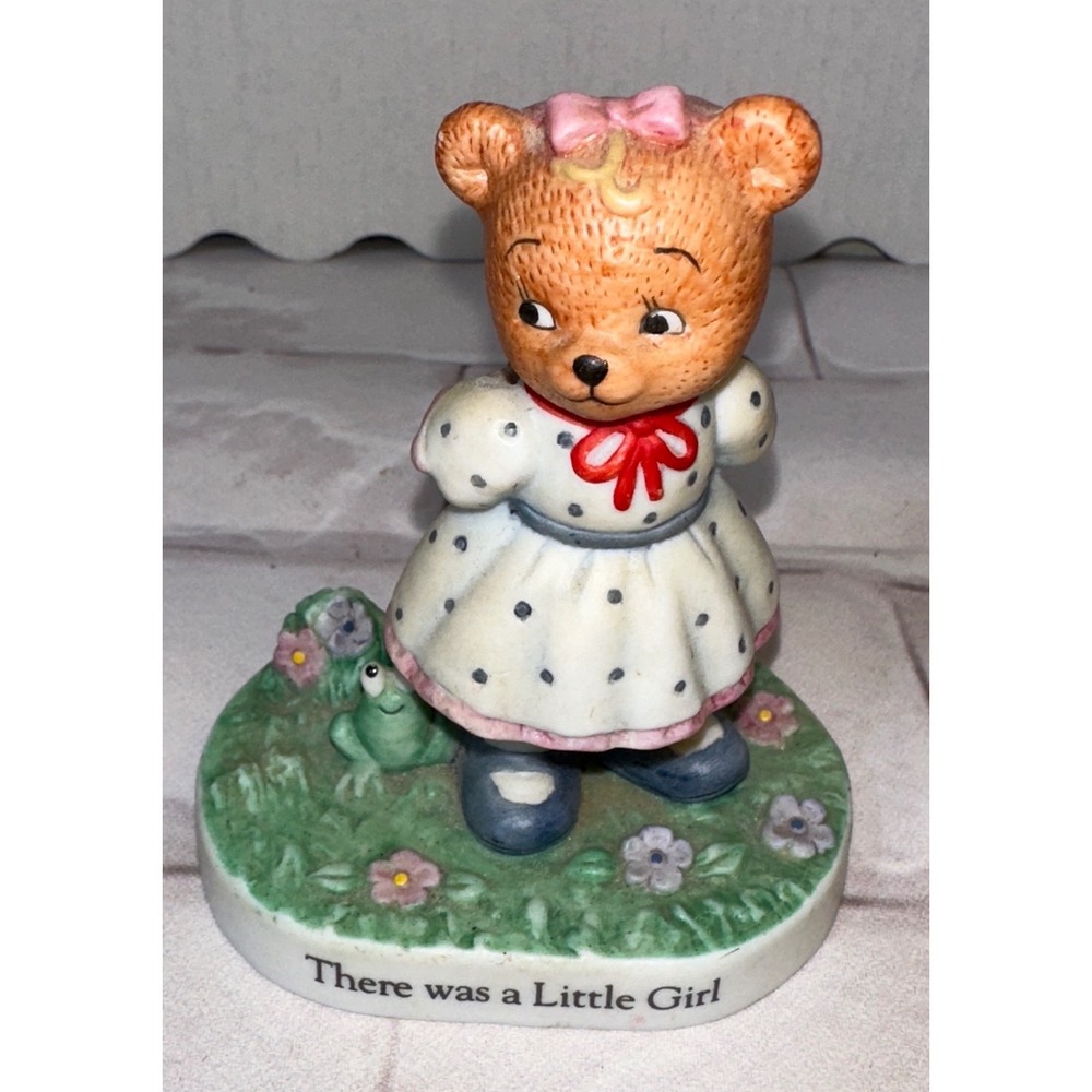 Bronson Collectibles Nursery Rhyme Bears There Was a Little Girl Figurine 1984
